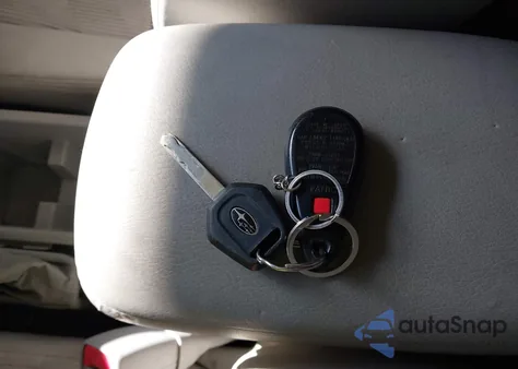 2010 Subaru Forester 2.5X Premium z USA, uszkodzony, nr VIN JF2SH6CC2AH720057